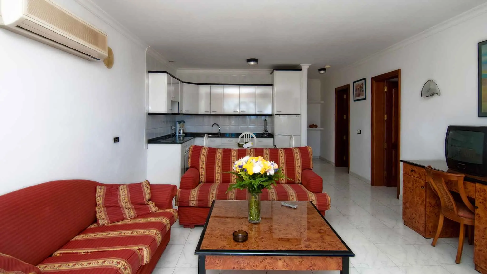 Bluesea El Dorado Apartments gallery image 8
