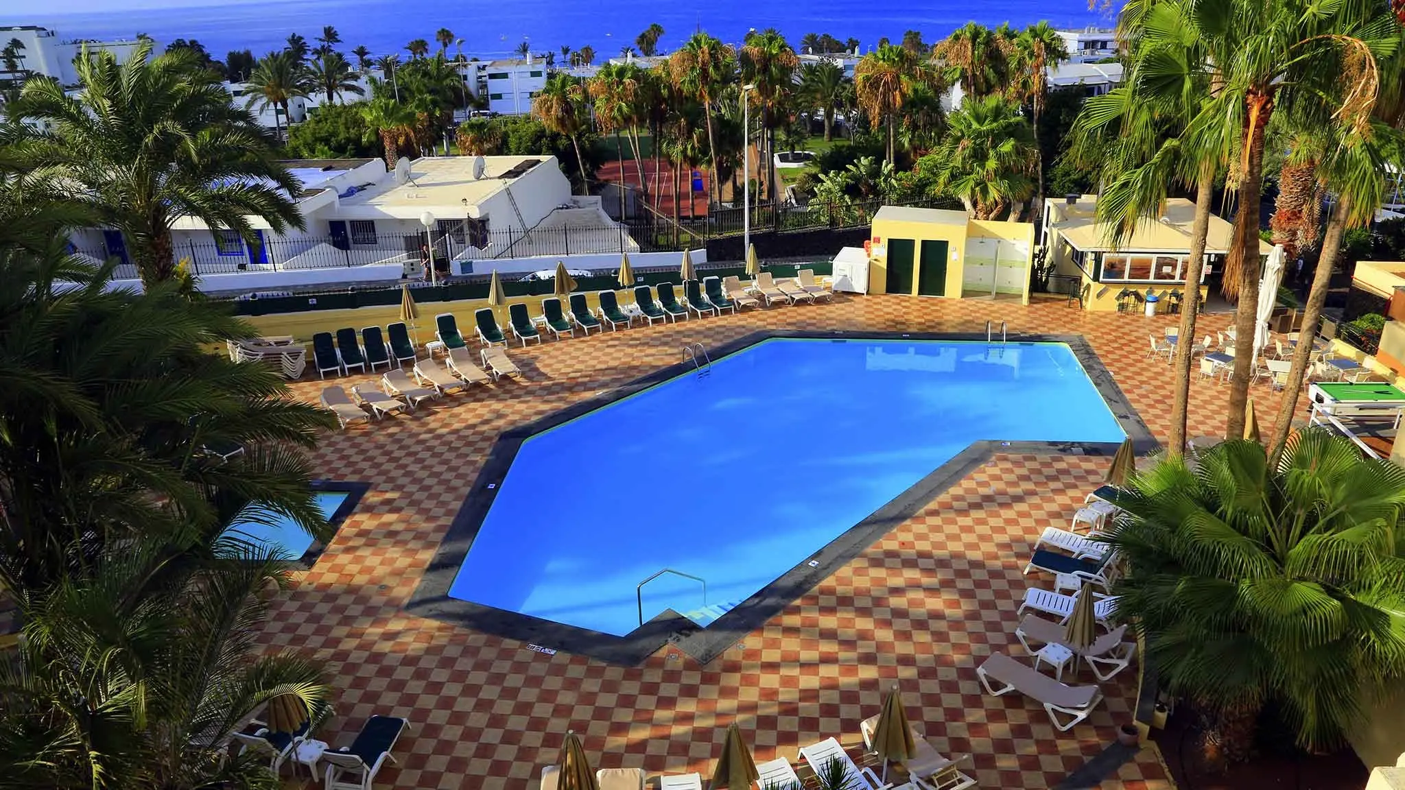 Bluesea El Dorado Apartments