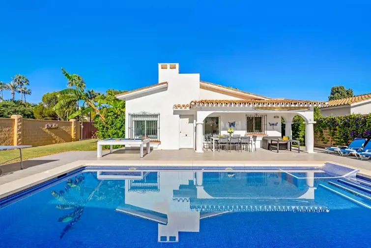 Villa Esmerelda Sun