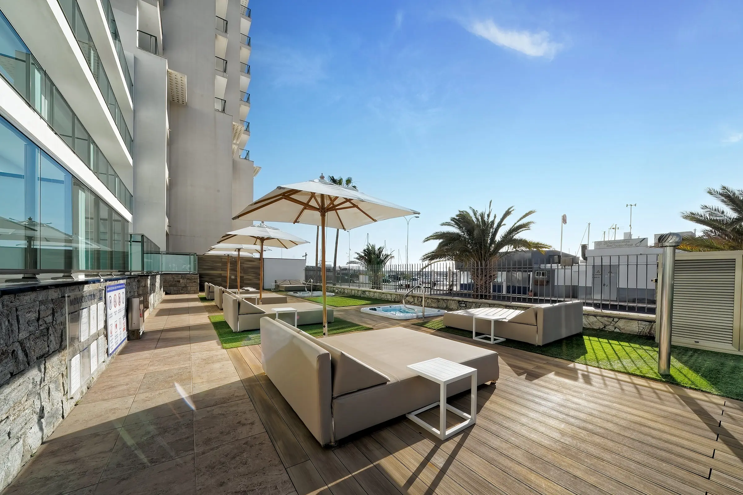 Morasol Suites Hotel gallery image 22