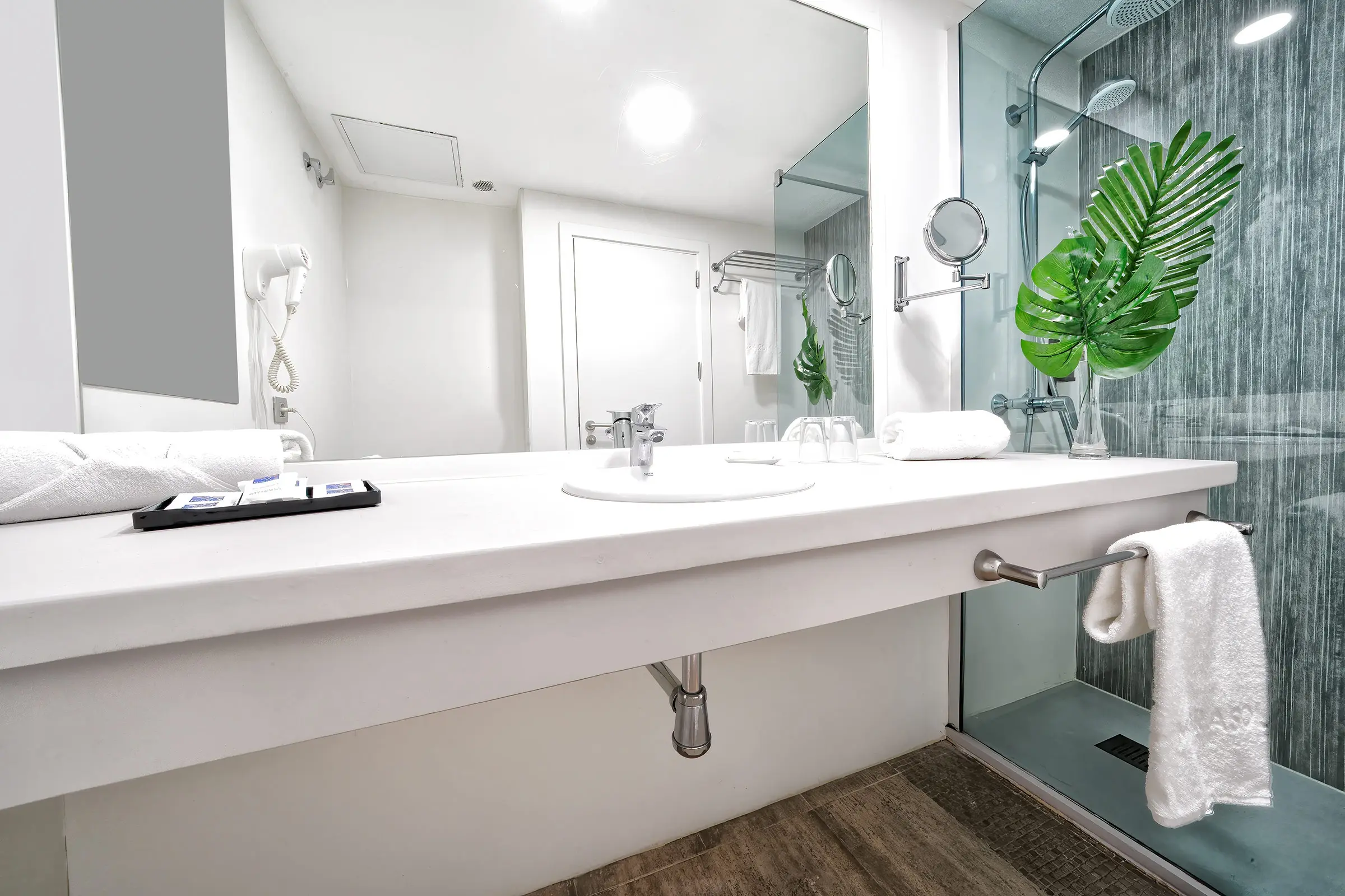 Morasol Suites Hotel gallery image 9