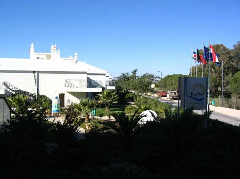 Bayside Salgados Apartments gallery image 8