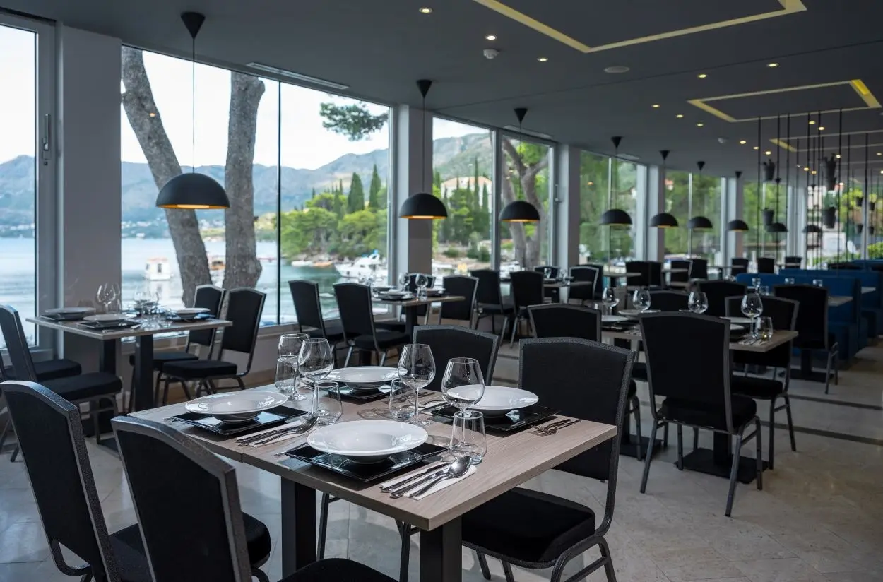 Hotel Cavtat gallery image 24