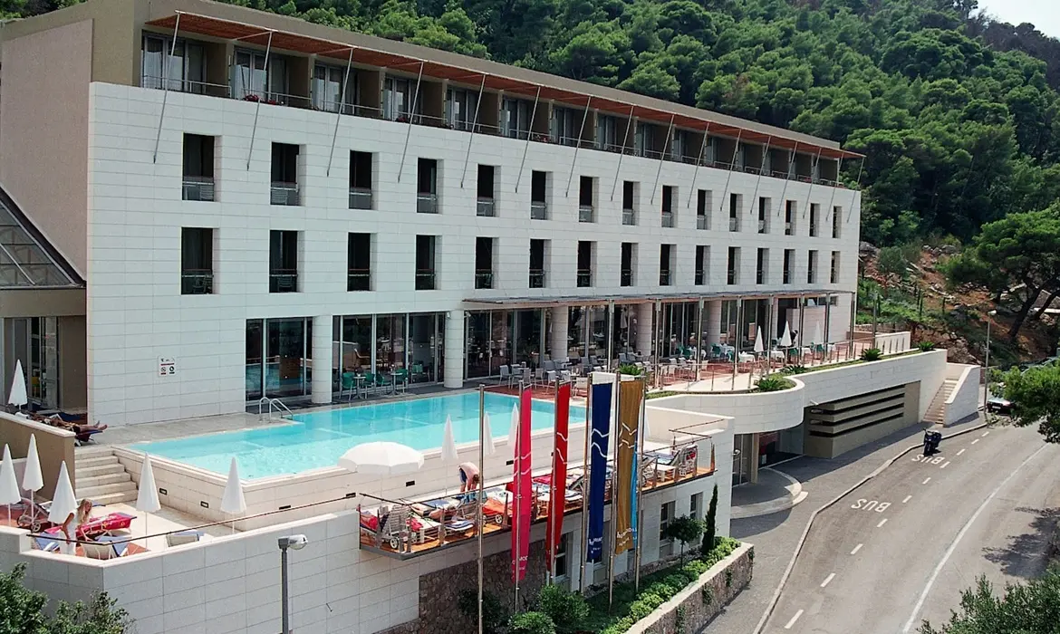 Uvala Hotel
