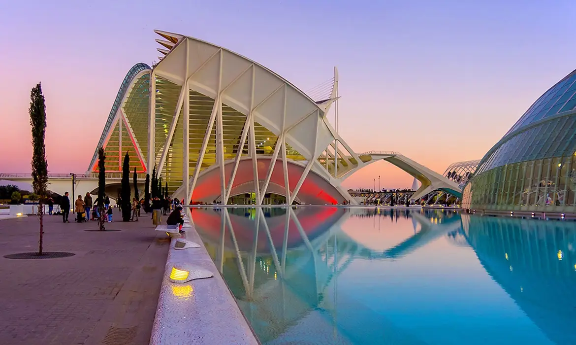 Valencia gallery image 7