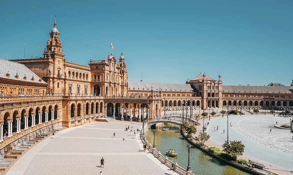 Seville gallery image 6