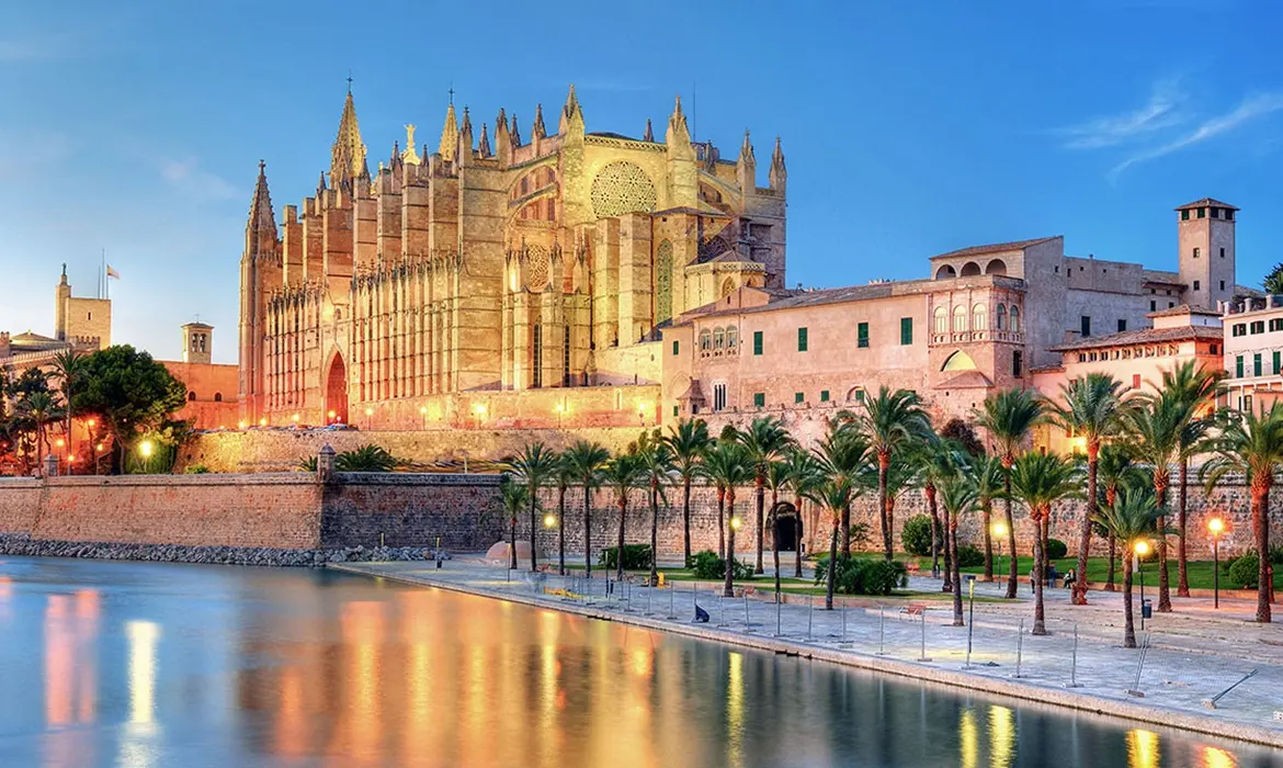 Palma City gallery image 7