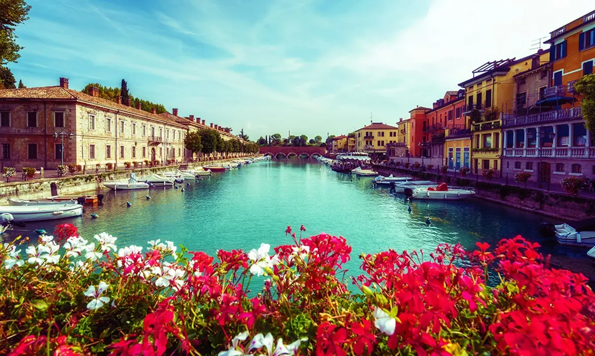 Peschiera gallery image 12