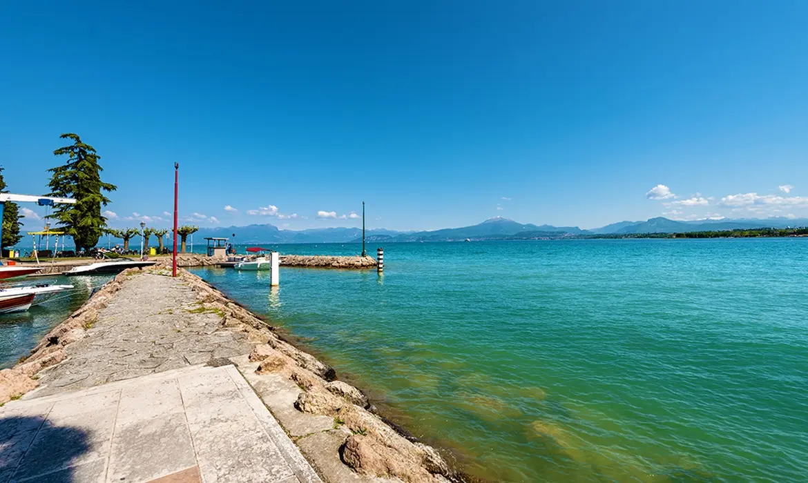 Peschiera gallery image 13