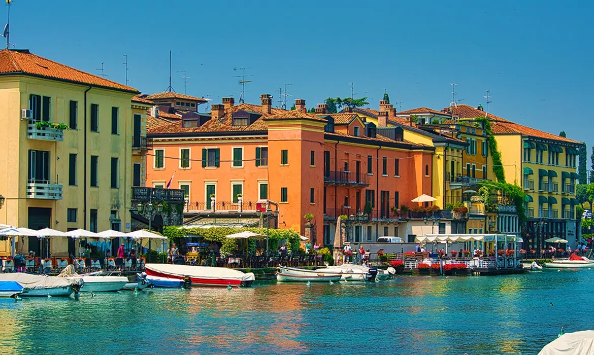 Peschiera gallery image 18