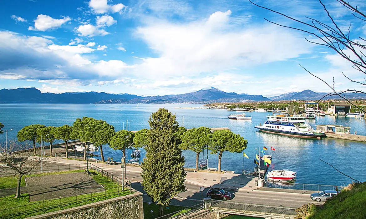 Peschiera gallery image 7