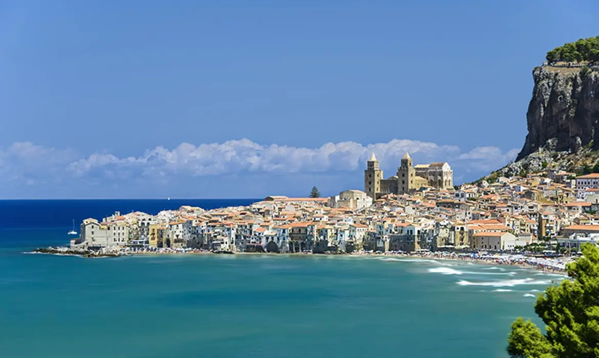 Cefalu gallery image 17