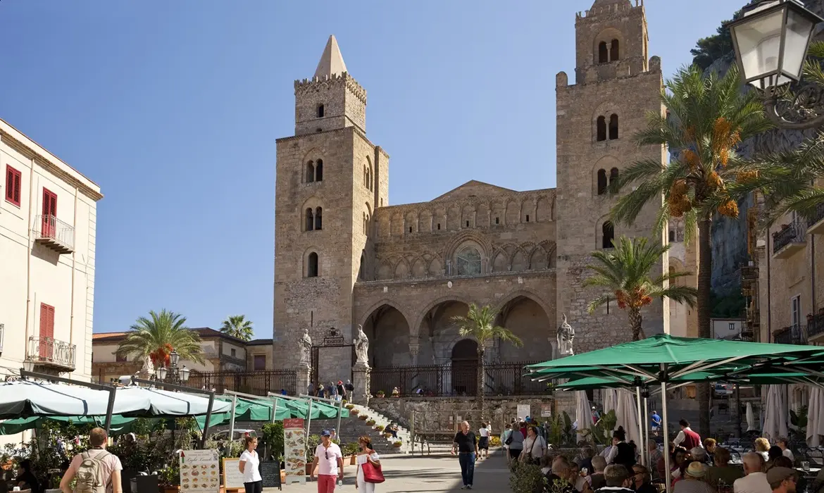 Cefalu gallery image 9