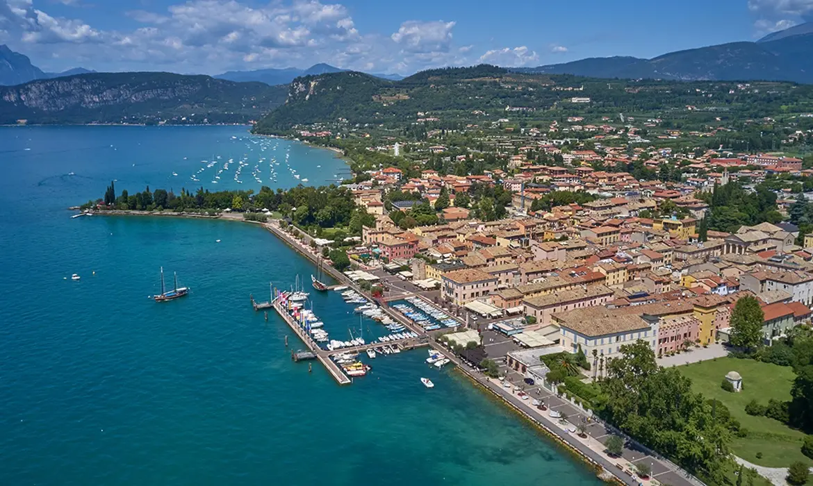 Bardolino gallery image 7