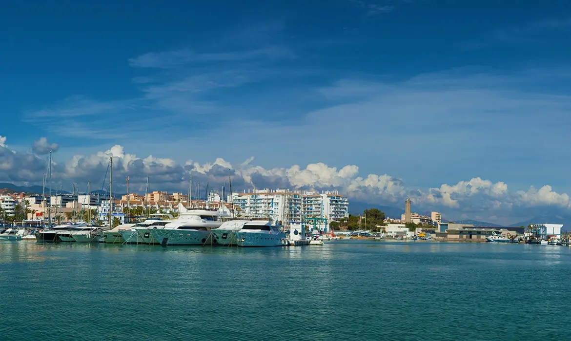 Estepona gallery image 6