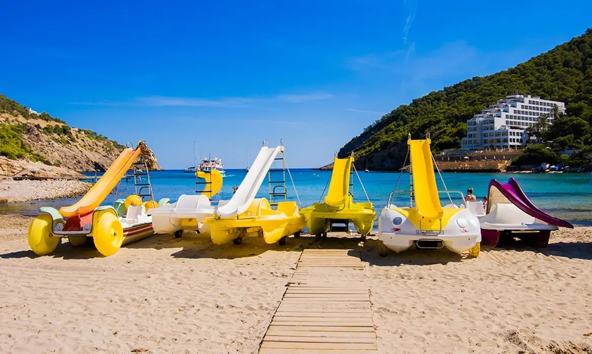 Cala Llonga gallery image 2