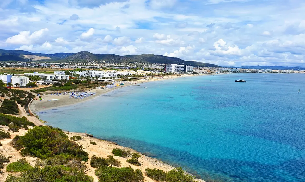 Playa den Bossa gallery image 1