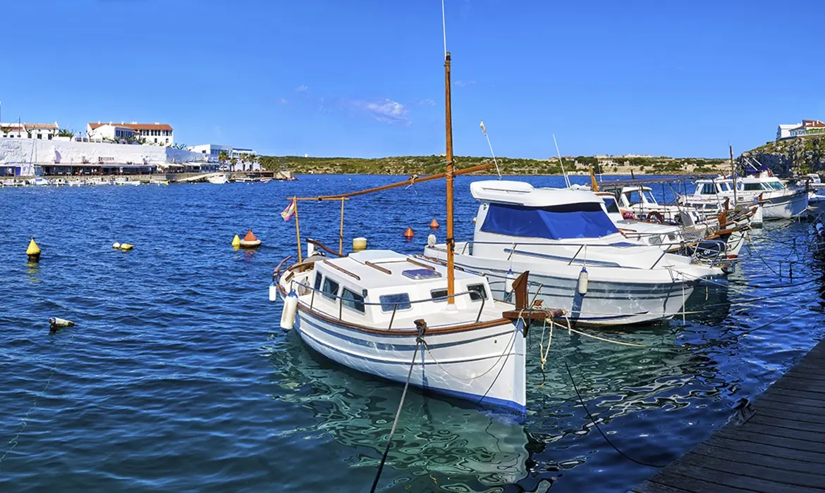 Es Castell gallery image 9