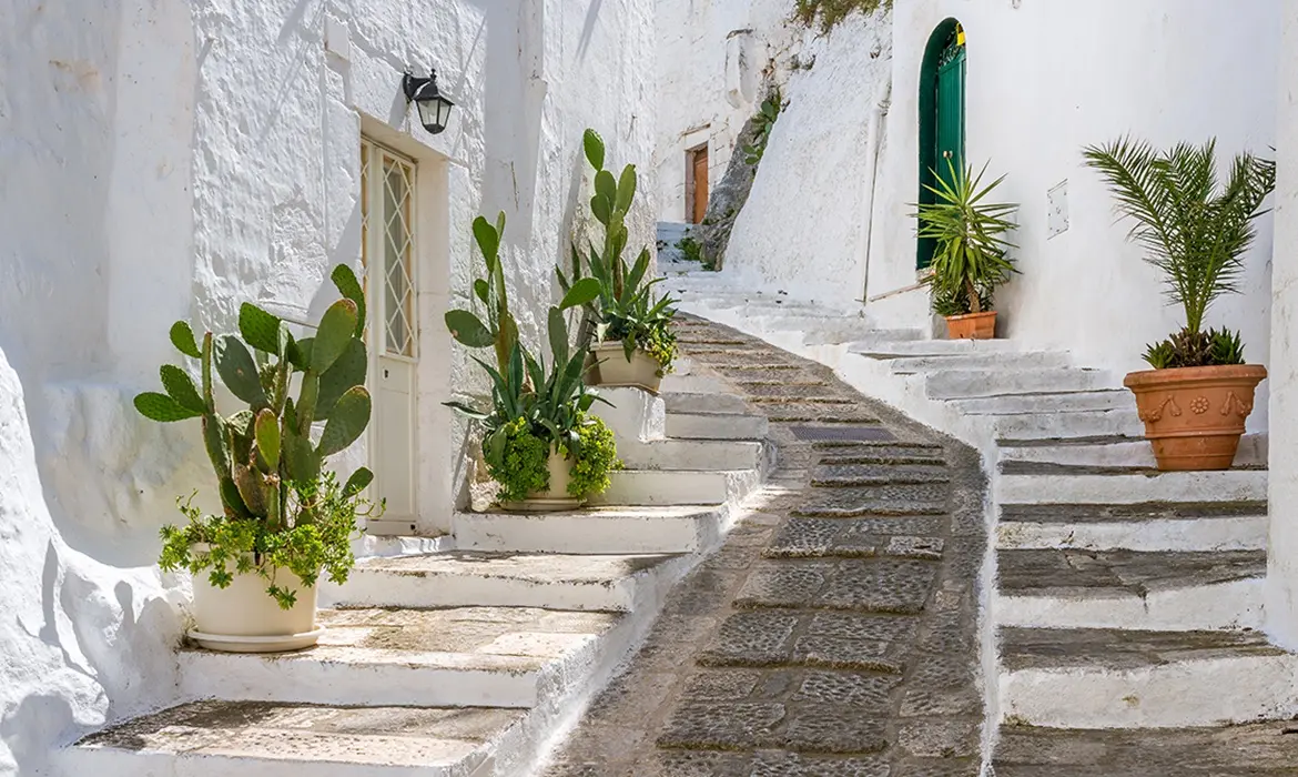 Ostuni gallery image 6