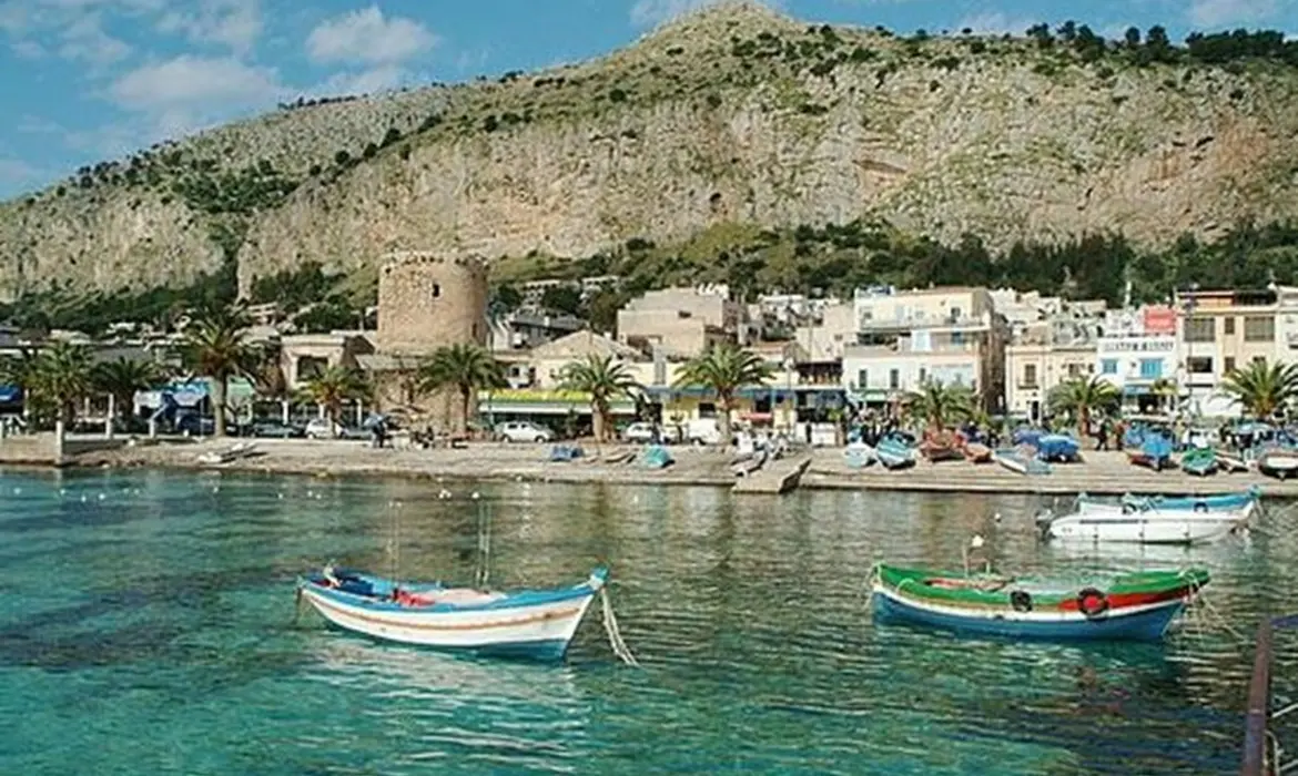 Mondello Palermo gallery image 10