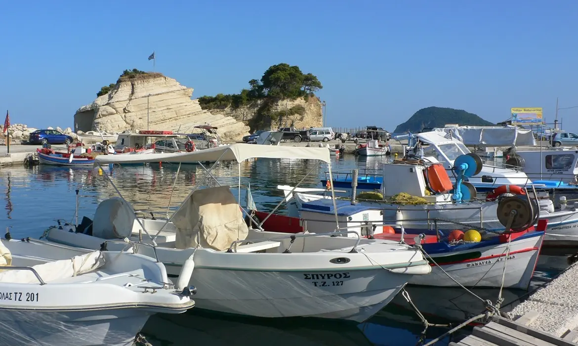 Aghios Sostis gallery image 11
