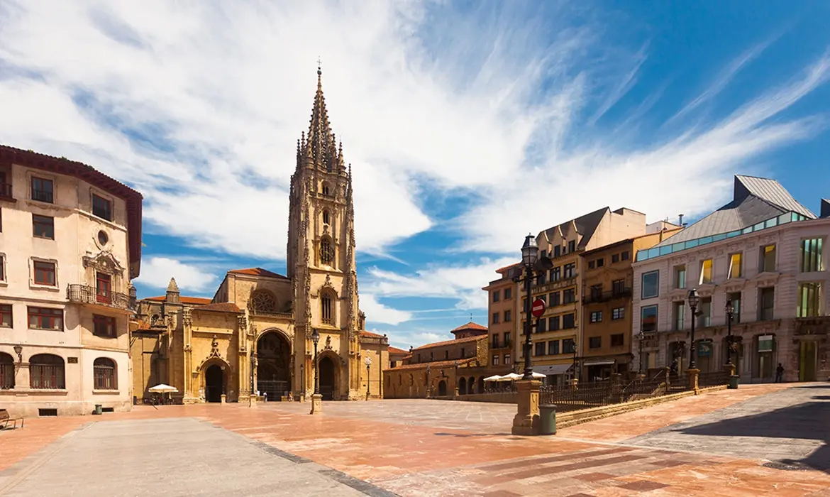Oviedo gallery image 1