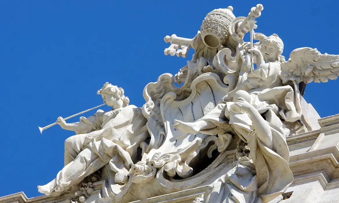 Spanish Steps /Trevi Area gallery image 2