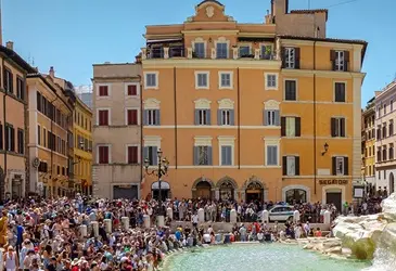 Spanish Steps /Trevi Area