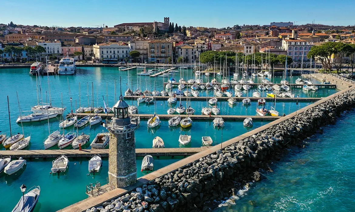 Desenzano Del Garda gallery image 3