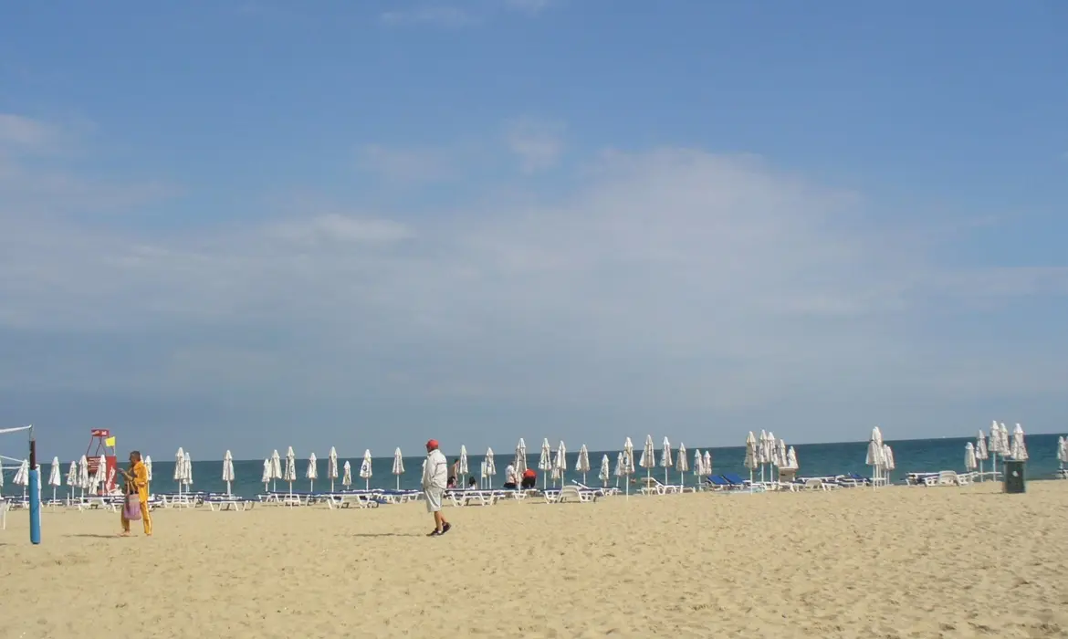 Sunny Beach gallery image 4